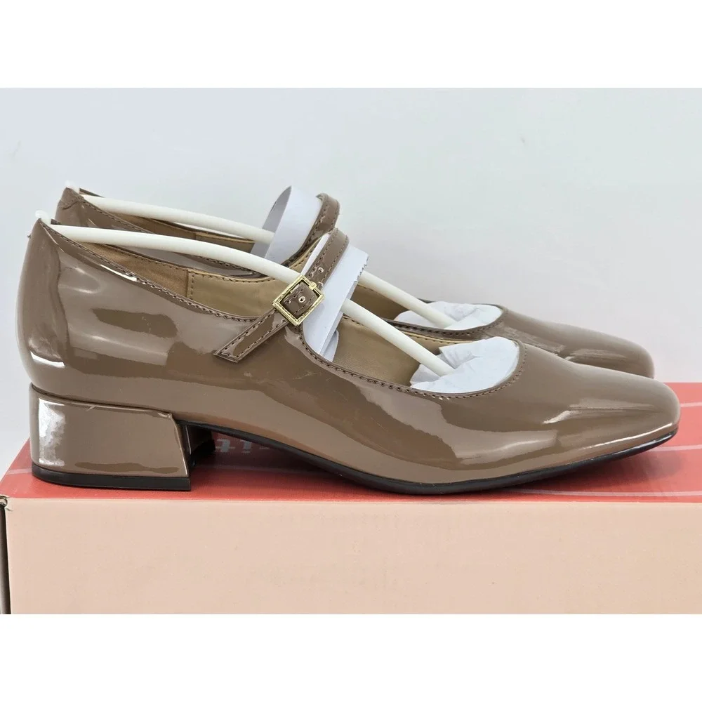 Easy Spirit Janica3 Mary Jane Pumps Womens 8.5 Brown Patent Block Heel - NEW